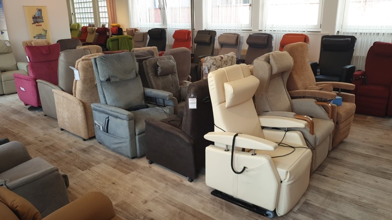 constantly more than 100 armchairs in the showroom